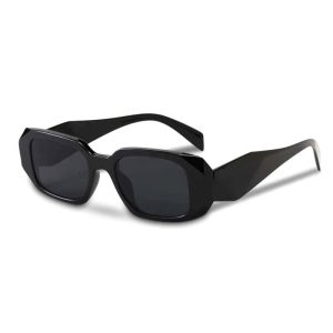 Rechteckige Sonnenbrille mit dickem Rahmen – schwarz