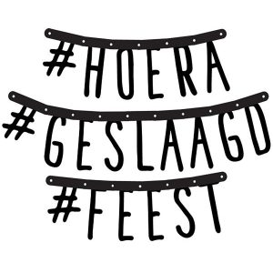 Buchstabengirlande #Hurra #Bestanden #Party